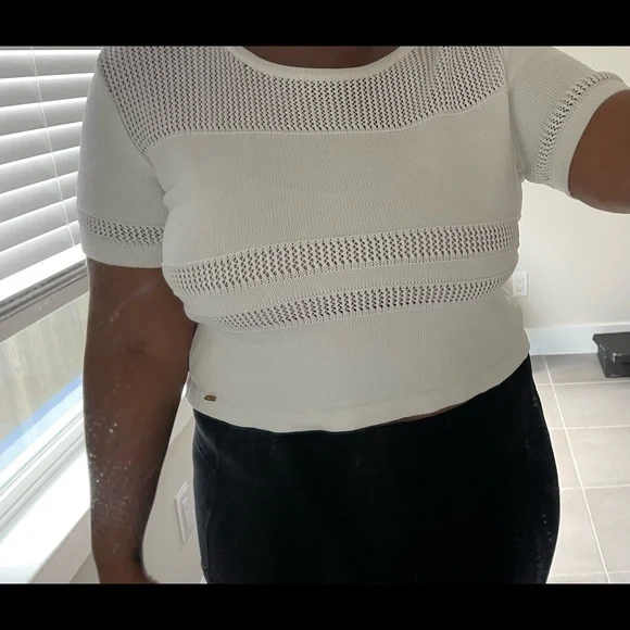 Vintage St. John netted Crop Top - Picture 7 of 7